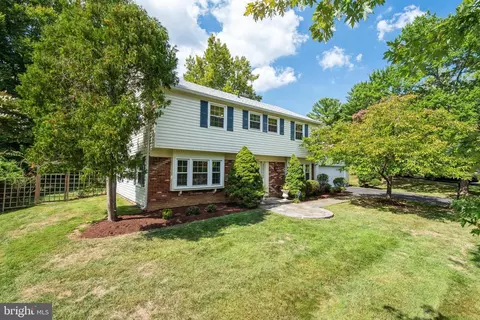 14012 Broomall Ln, Silver Spring, MD 20906 photo 2