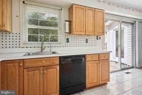 14012 Broomall Ln, Silver Spring, MD 20906 photo 9