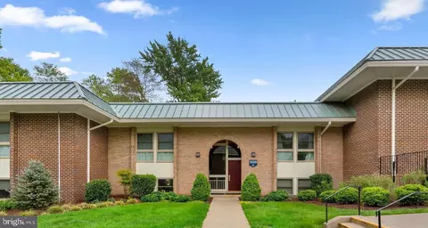 3559 S Leisure World Blvd #24-2D, Silver Spring, MD 20906