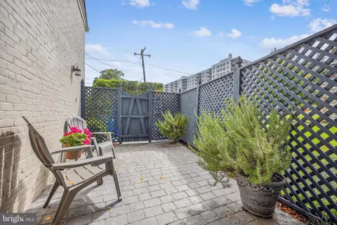 Exterior - 8904 Colesville Rd, Silver Spring, MD 20910 photo 7 of 23