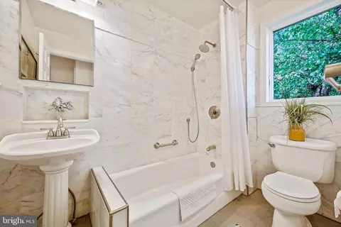 Bath - 8904 Colesville Rd, Silver Spring, MD 20910 photo 4 of 4