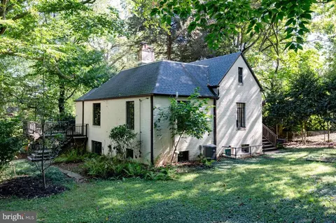 7504 Jackson Ave, Takoma Park, MD 20912