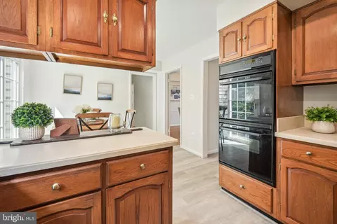 13836 Blair Stone Ln, Silver Spring, MD 20906 photo 11