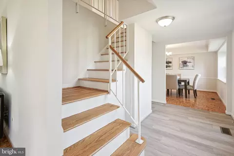 13836 Blair Stone Ln, Silver Spring, MD 20906 photo 4