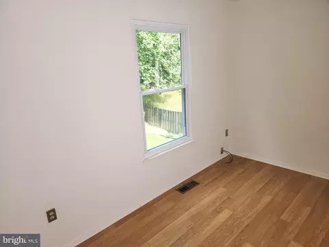 Bedroom - 1367 Alderton Ln, Silver Spring, MD 20906 photo 2 of 2