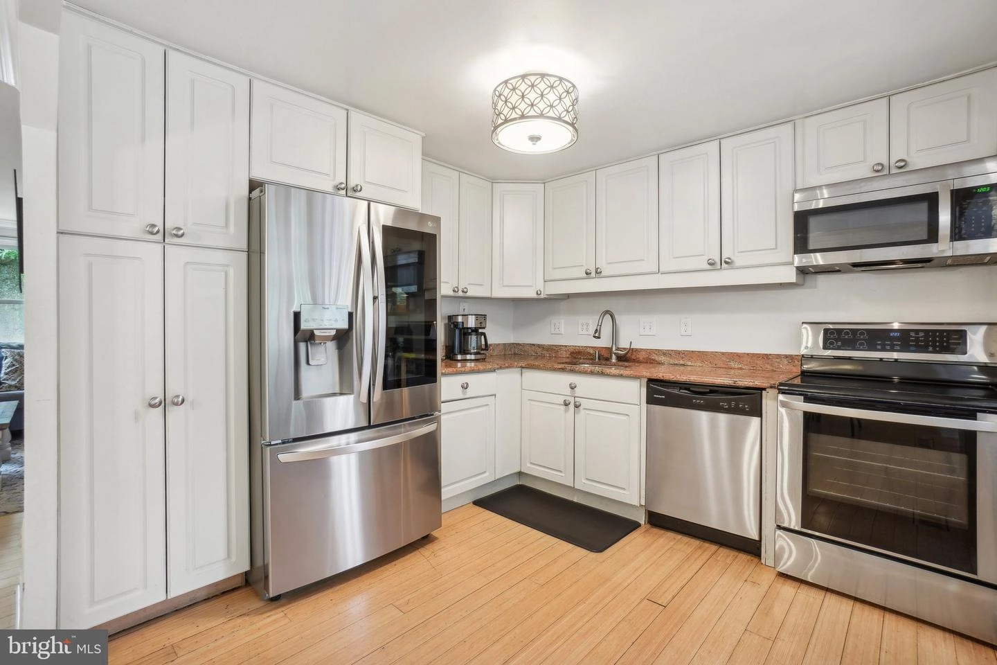 Kitchen - 1116 Snider Ln, Silver Spring, MD 20905 photo 2 of 2
