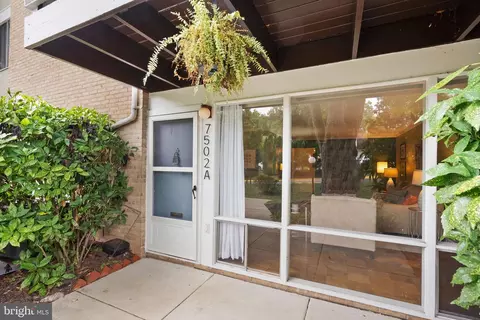 7502 Spring Lake Dr #A-7502, Bethesda, MD 20817