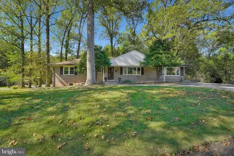 13914 Shannon Dr, Silver Spring, MD 20904