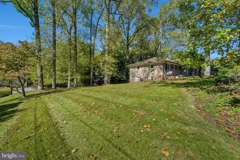 13914 Shannon Dr, Silver Spring, MD 20904 photo 38