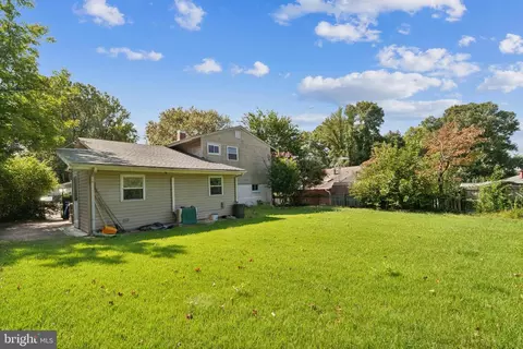 Exterior - 4205 Tulare Dr, Silver Spring, MD 20906 photo 3 of 4