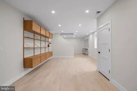 Living - 11 Warrenton Dr, Silver Spring, MD 20904 photo 11 of 13