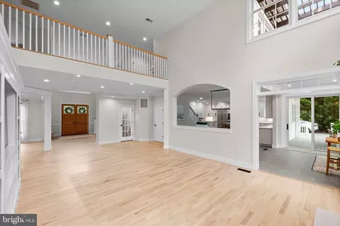 Living - 11 Warrenton Dr, Silver Spring, MD 20904 photo 7 of 13