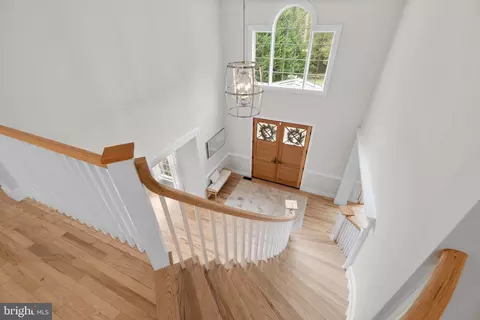 Entry Way - 11 Warrenton Dr, Silver Spring, MD 20904 photo 1 of 3