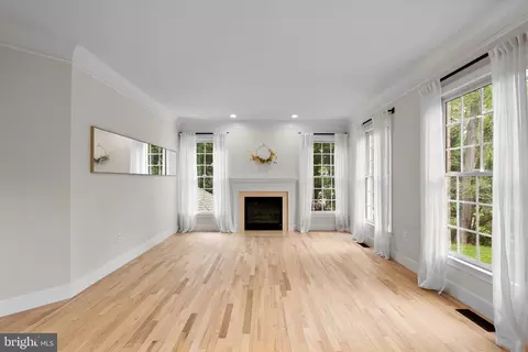 Living - 11 Warrenton Dr, Silver Spring, MD 20904 photo 1 of 13