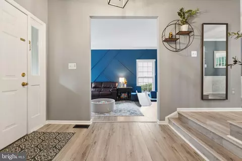 Entry Way - 13214 Osterport Dr, Silver Spring, MD 20906 photo 2 of 5