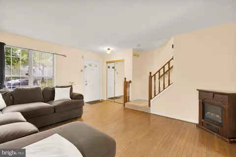 27 Habersham Ct, Silver Spring, MD 20906 photo 7