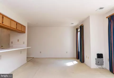 2701 Leaf Drop Ct #5-18, Silver Spring, MD 20906 photo 6