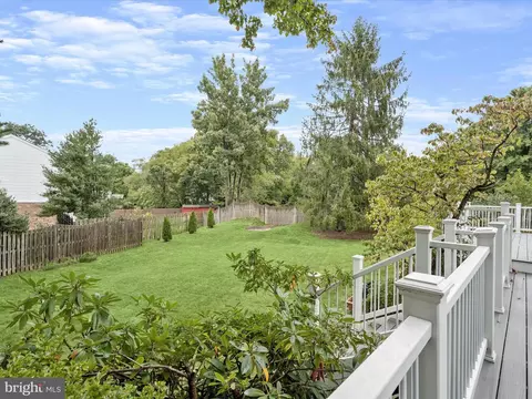Exterior - 15353 Baileys Ln, Silver Spring, MD 20906 photo 11 of 20