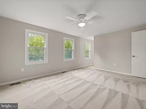 Bedroom - 15353 Baileys Ln, Silver Spring, MD 20906 photo 1 of 9