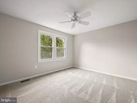 Bedroom - 15353 Baileys Ln, Silver Spring, MD 20906 photo 6 of 9