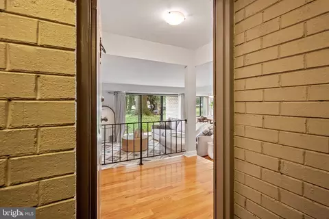 Entry Way - 10855 Amherst Ave #2, Silver Spring, MD 20902 photo 4 of 4