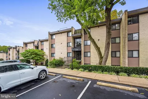 Exterior - 10855 Amherst Ave #2, Silver Spring, MD 20902 photo 5 of 6