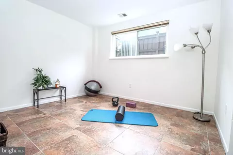 9212 Three Oaks Dr, Silver Spring, MD 20901 photo 40