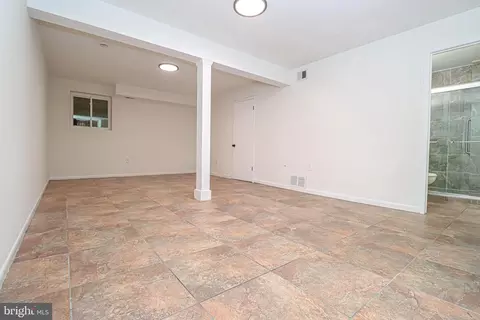 9212 Three Oaks Dr, Silver Spring, MD 20901 photo 37