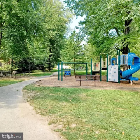 9212 Three Oaks Dr, Silver Spring, MD 20901 photo 52