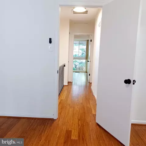 9212 Three Oaks Dr, Silver Spring, MD 20901 photo 23