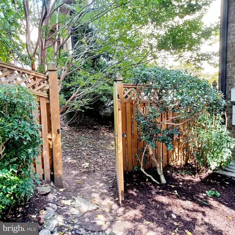 9212 Three Oaks Dr, Silver Spring, MD 20901 photo 50