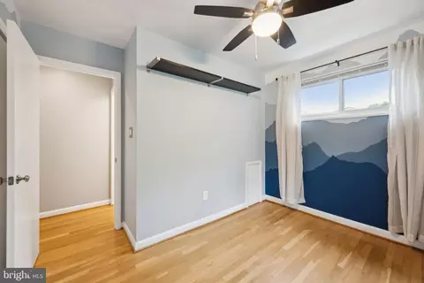 Bedroom - 3704 Munsey St, Silver Spring, MD 20906 photo 7 of 10
