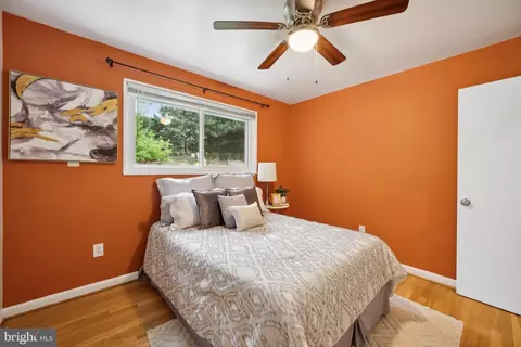Bedroom - 3704 Munsey St, Silver Spring, MD 20906 photo 9 of 10