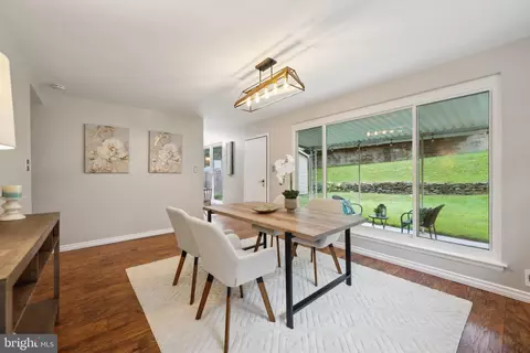 Dining - 3704 Munsey St, Silver Spring, MD 20906 photo 2 of 4