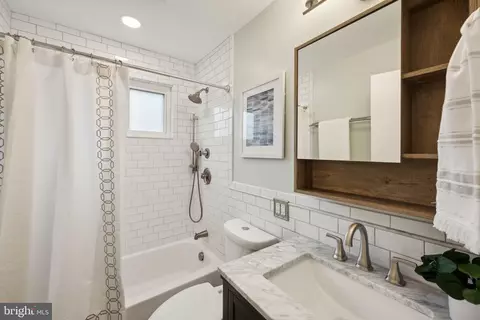Bath - 3704 Munsey St, Silver Spring, MD 20906 photo 2 of 2