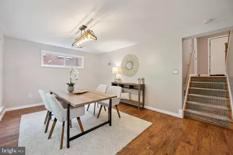 Dining - 3704 Munsey St, Silver Spring, MD 20906 photo 4 of 4