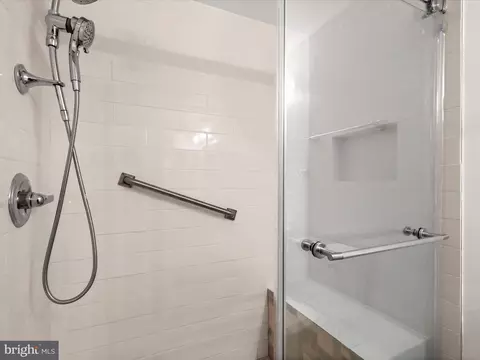 3352 Chiswick Ct #57-2G, Silver Spring, MD 20906 photo 17
