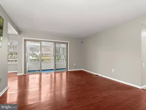 3352 Chiswick Ct #57-2G, Silver Spring, MD 20906 photo 4