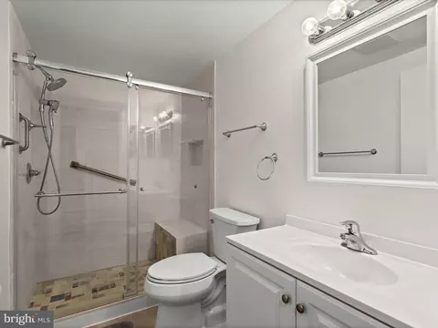 3352 Chiswick Ct #57-2G, Silver Spring, MD 20906 photo 16