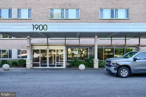 1900 Lyttonsville Rd #1212, Silver Spring, MD 20910