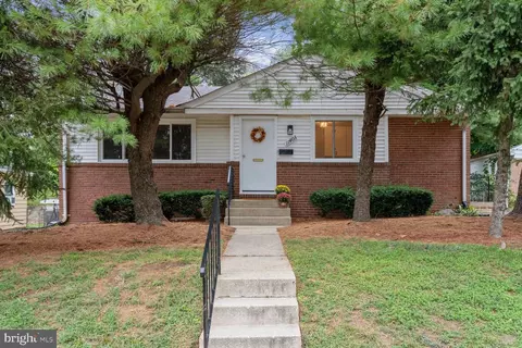 11403 Sherrie Ln, Silver Spring, MD 20902
