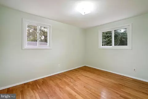 11403 Sherrie Ln, Silver Spring, MD 20902 photo 10