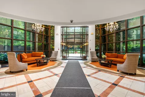 10101 Grosvenor Pl #1810, Rockville, MD 20852