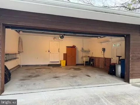 13717 Fairridge Dr, Silver Spring, MD 20904 photo 36
