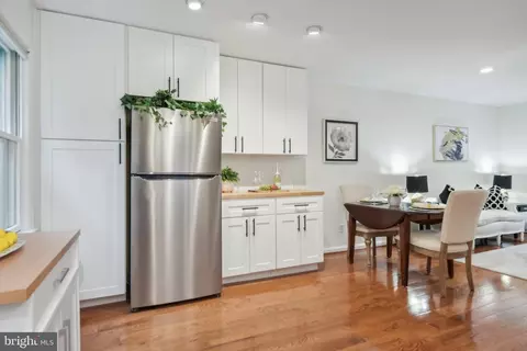 1842 East West Hwy #1842, Silver Spring, MD 20910 photo 8