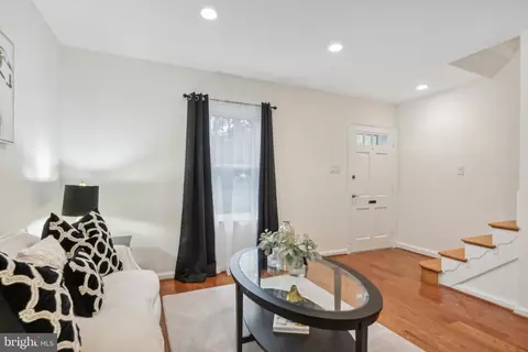 1842 East West Hwy #1842, Silver Spring, MD 20910 photo 4