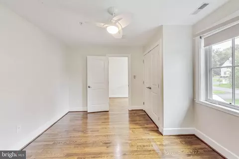 Bedroom - 10204 Gary Rd, Potomac, MD 20854 photo 10 of 12