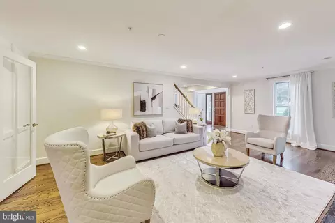 Living - 10204 Gary Rd, Potomac, MD 20854 photo 1 of 7