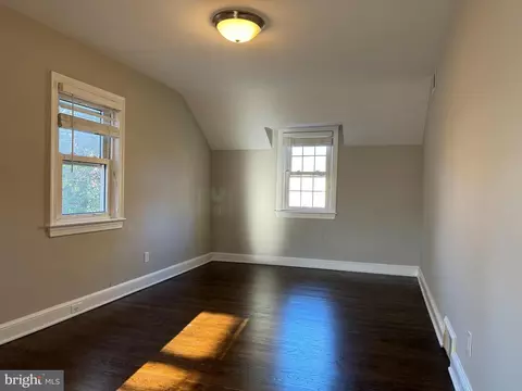 9628 Lawndale Dr, Silver Spring, MD 20901 photo 14