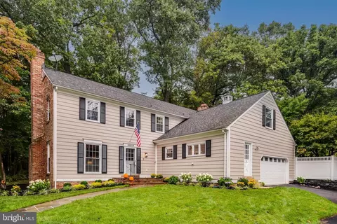 10233 Seven Lcks, Potomac, MD 20854